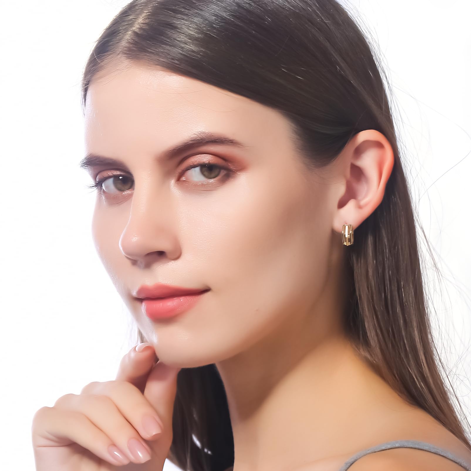 ToHeart Gold Huggies Earrings for Women Small Gold Hoop Earrings - Image 4